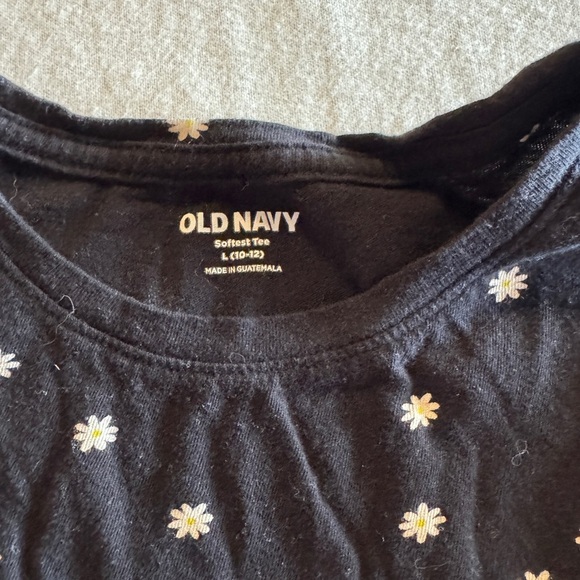 Old Navy Black and White Short Sleeve Tee Girls Size Large - Picture 3 of 5